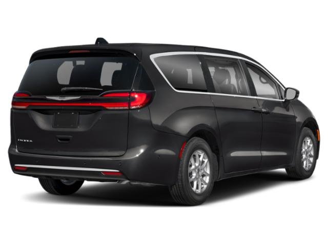 2026 Chrysler Pacifica photo 4