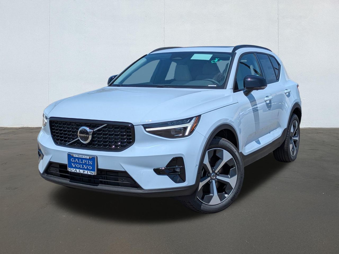 2026 Volvo XC40