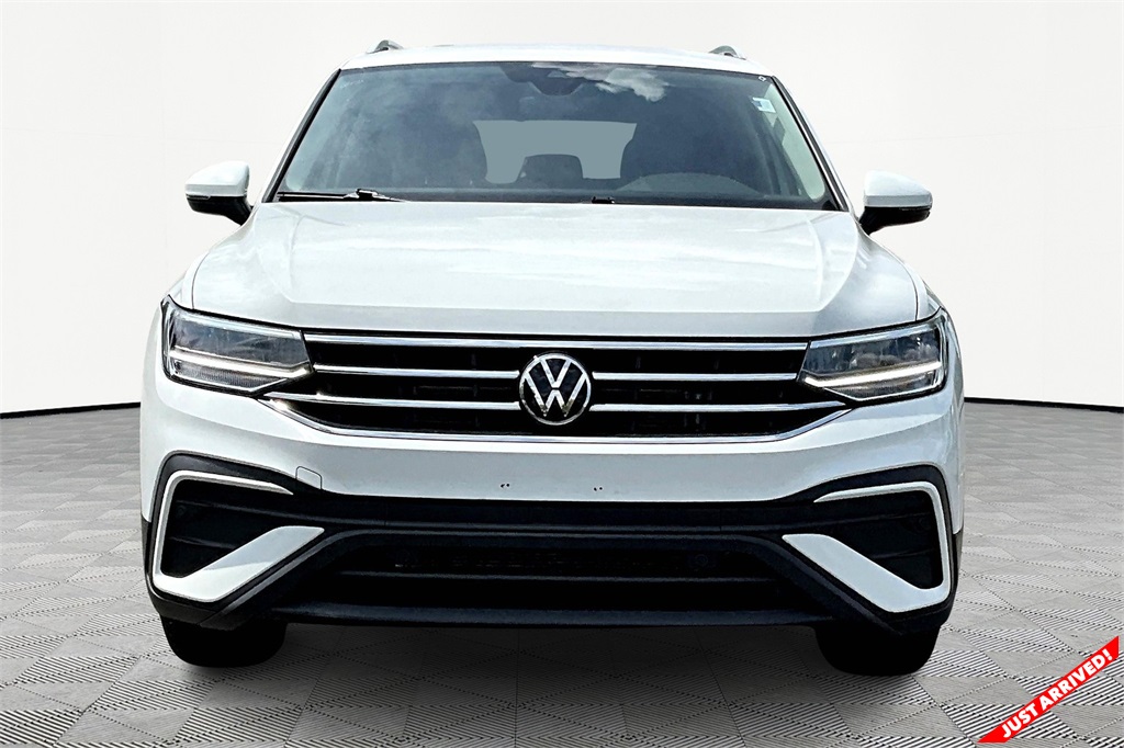 2024 Volkswagen Tiguan SE Wolfsburg Edition photo 2