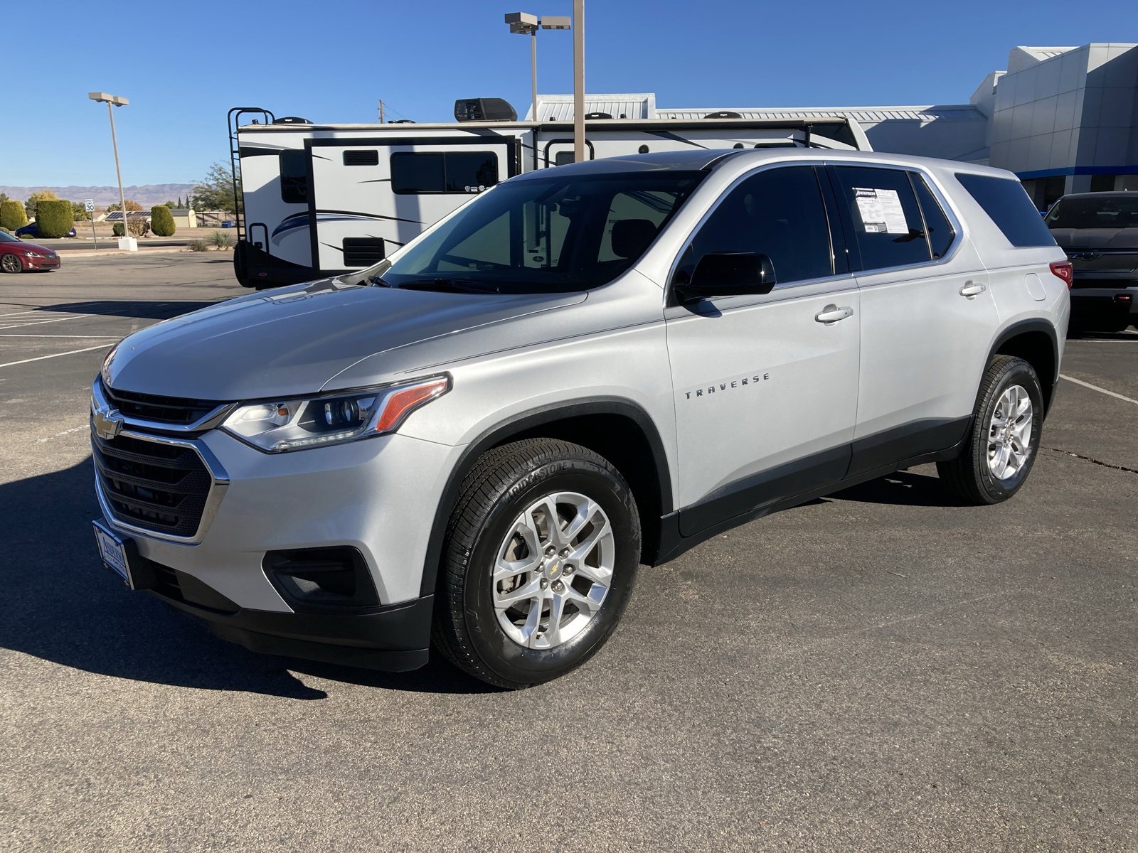 2020 Chevrolet Traverse LS's photo
