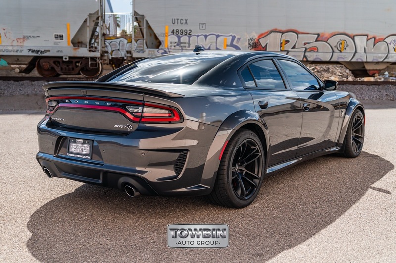 2022 Dodge Charger SRT8 Hellcat Widebody photo 5