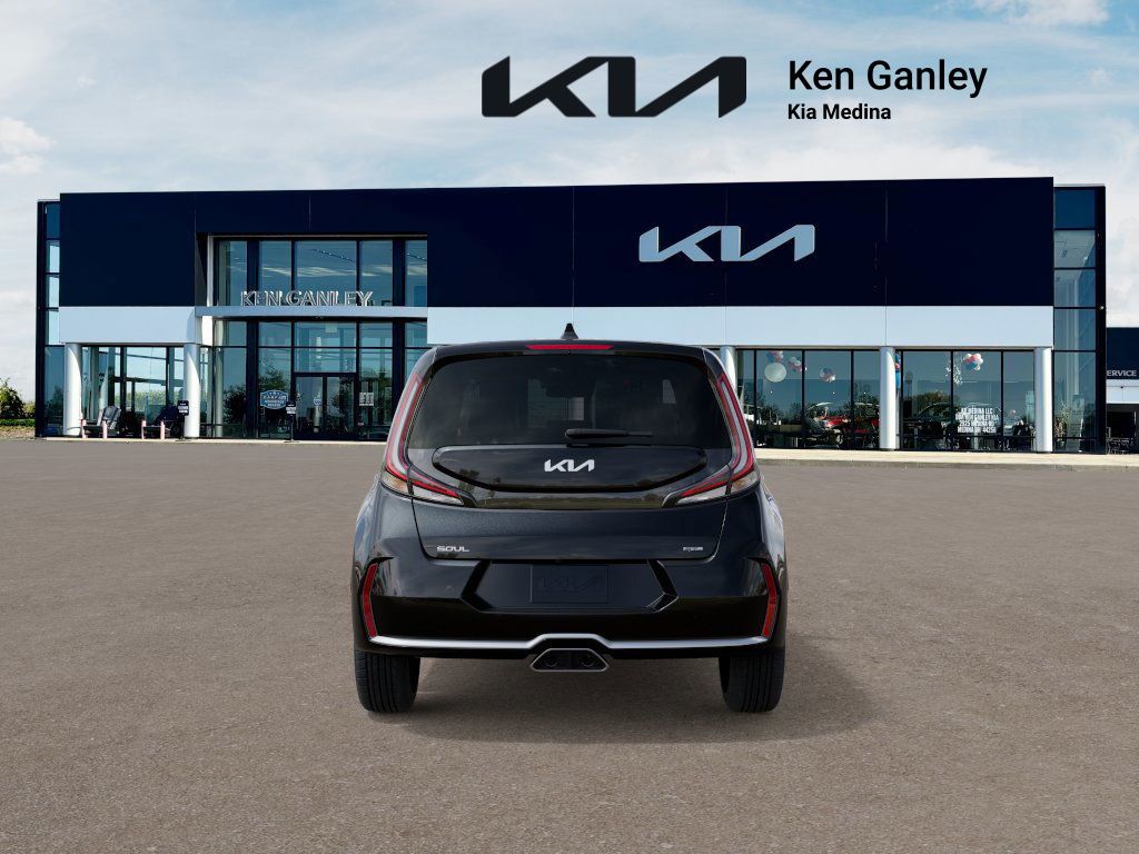 2025 Kia Soul GT-Line photo 3