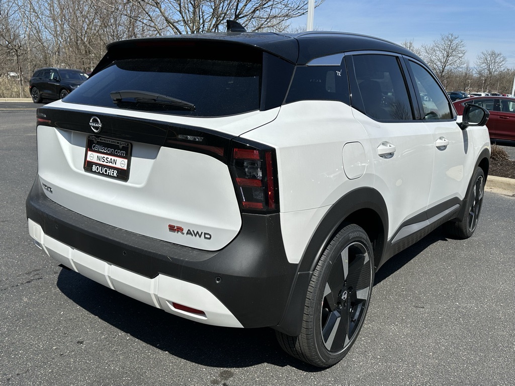2025 Nissan Kicks SR photo 4