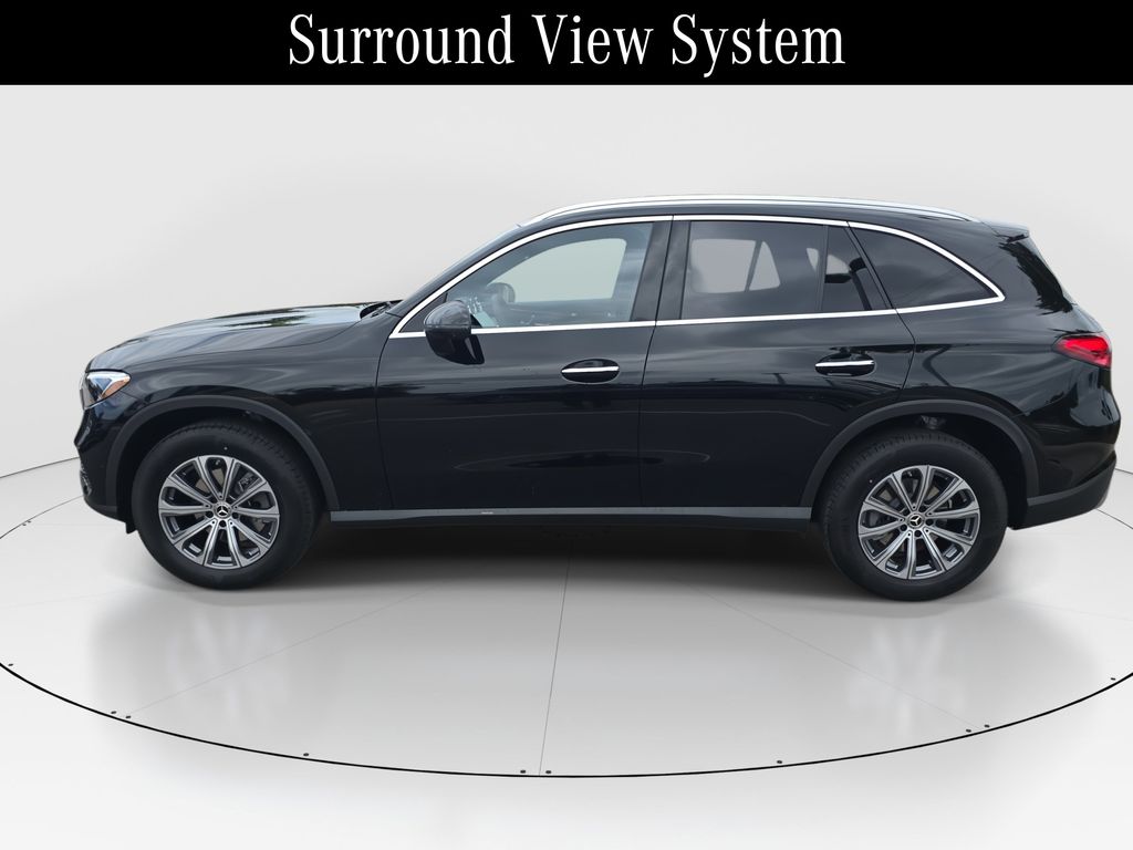 2025 Mercedes Benz GLC 300 photo 5
