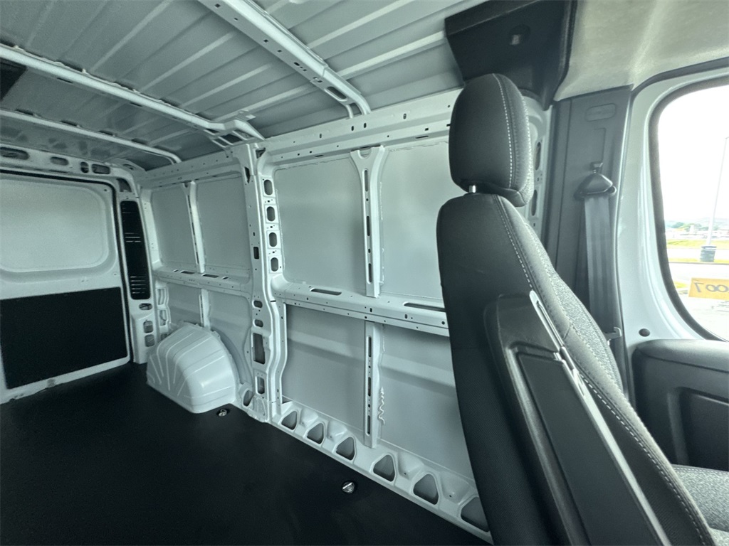 2025 Ram ProMaster 1500 photo 13