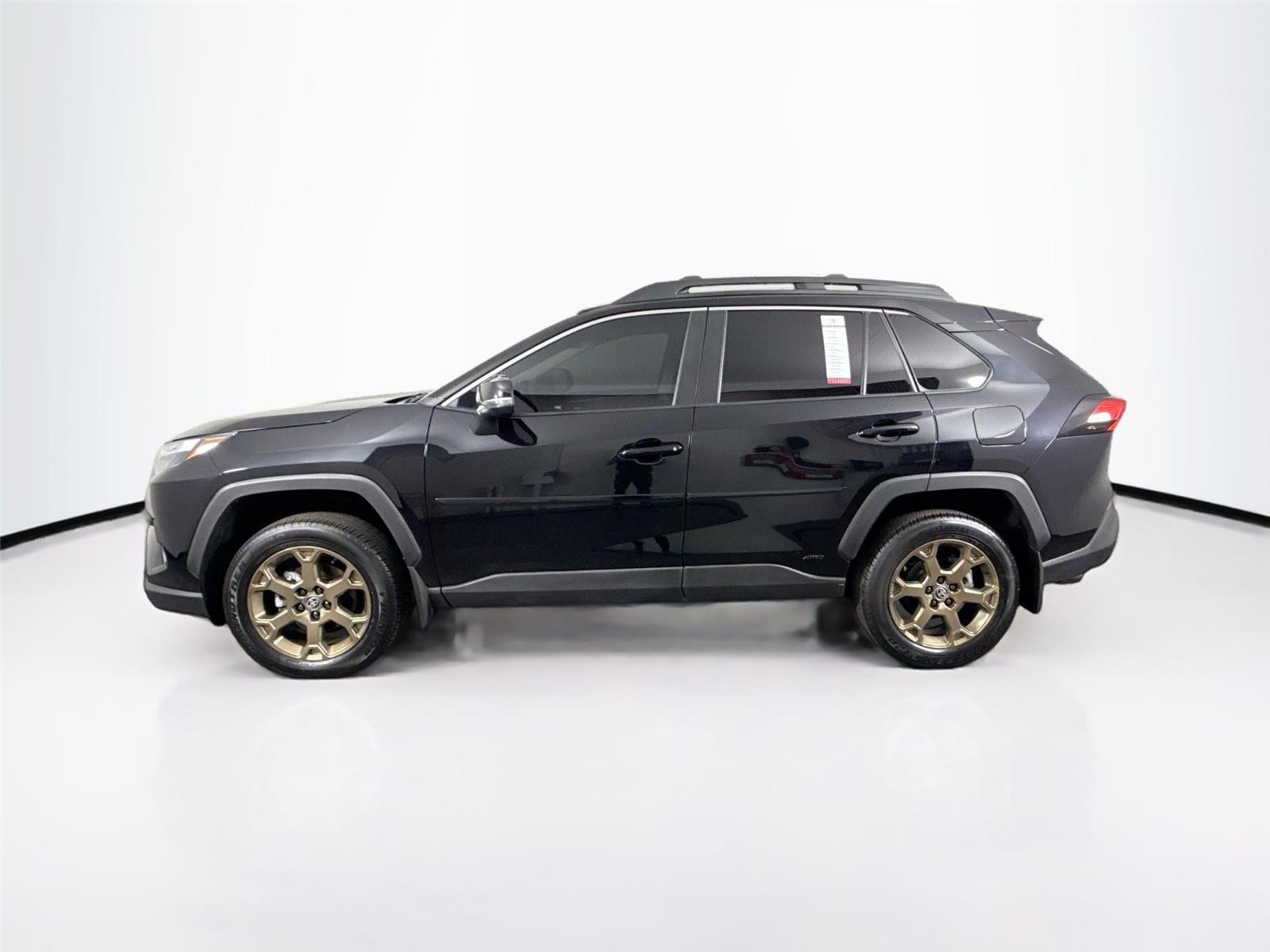 2023 Toyota RAV4 Hybrid photo 8