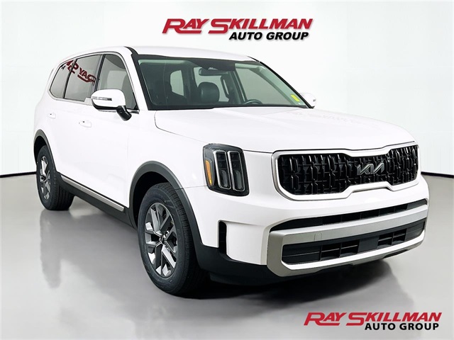 2024 Kia Telluride LX's photo