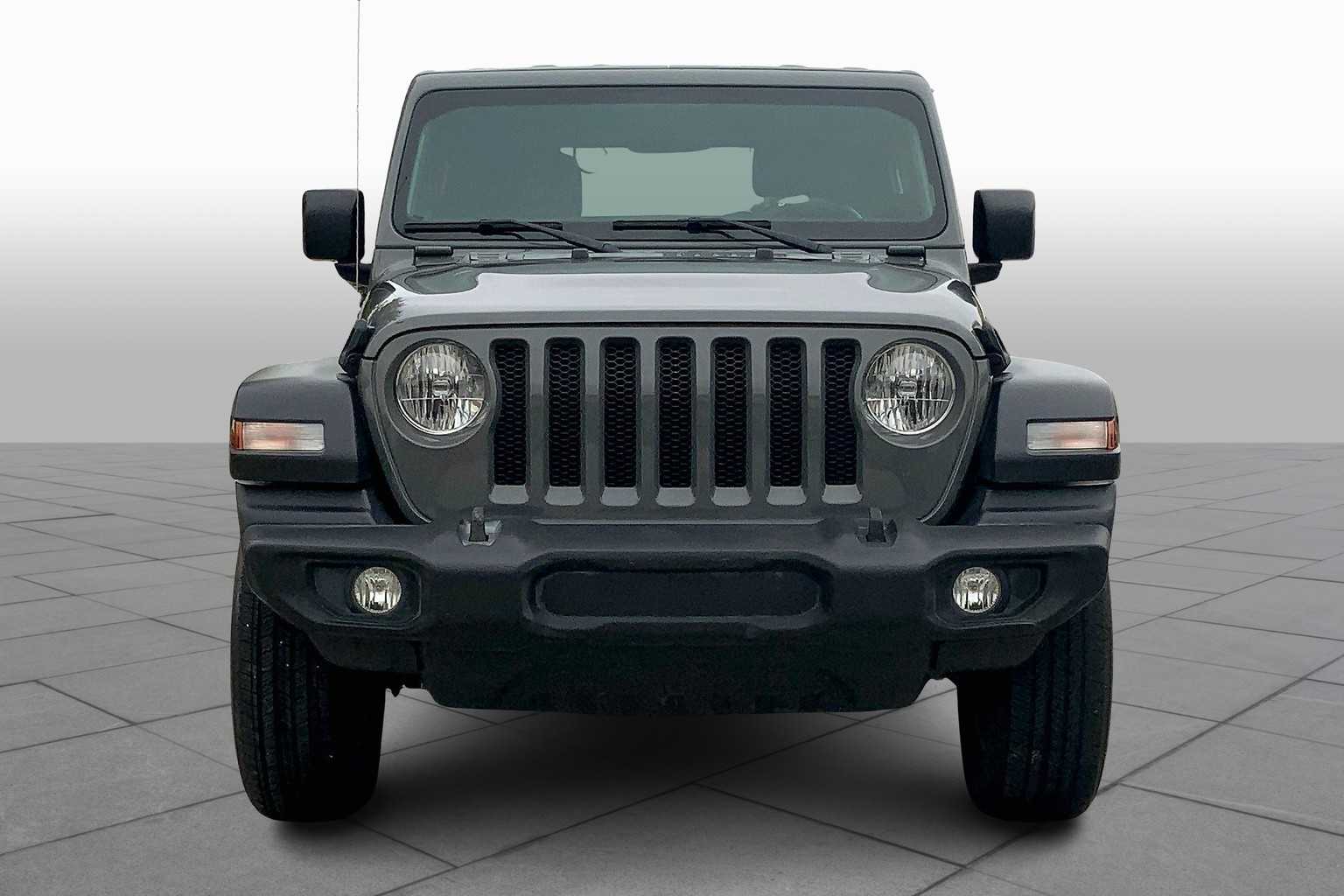2020 Jeep Wrangler Sport S photo 3