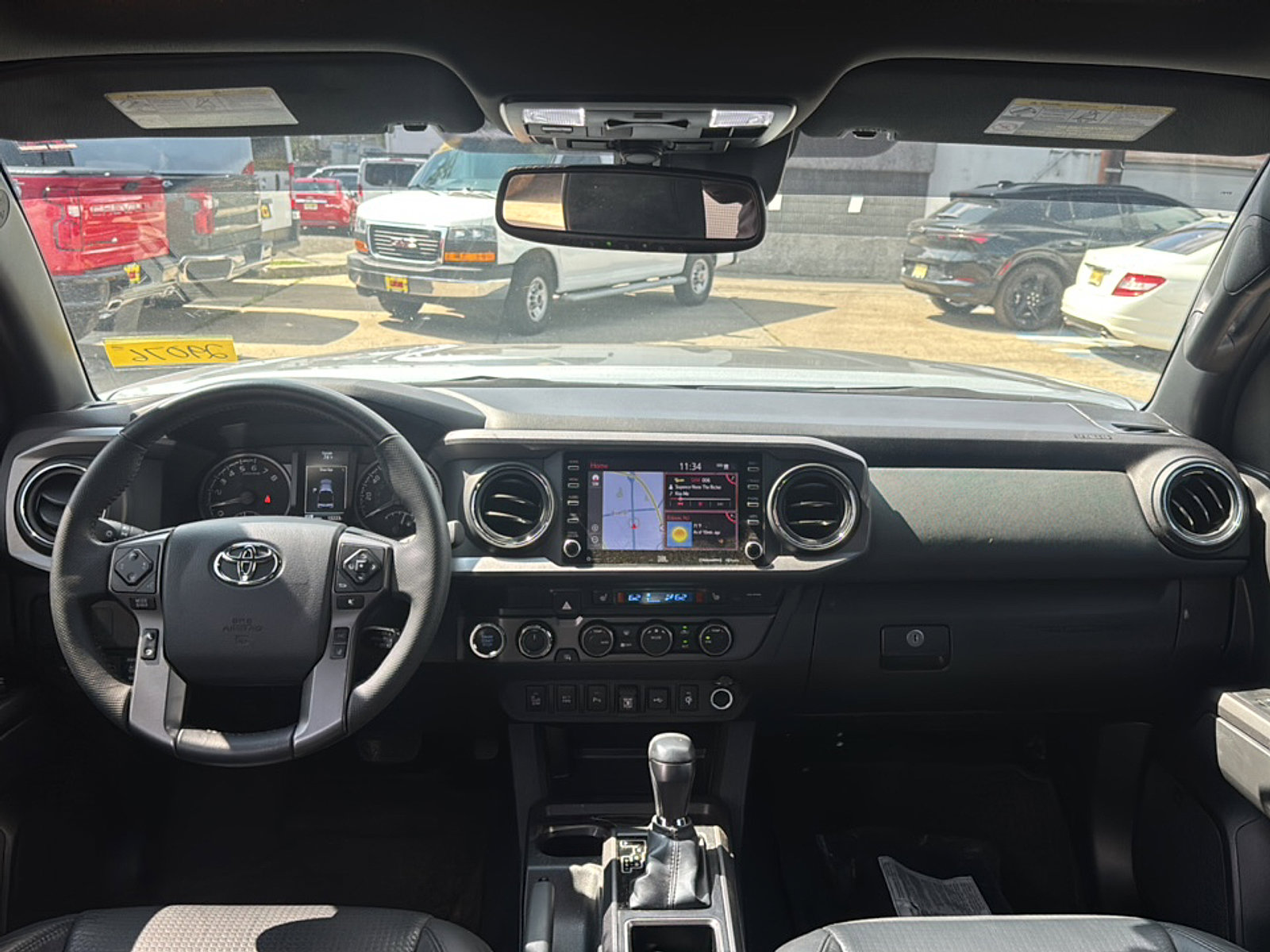 2023 Toyota Tacoma SR5 photo 5