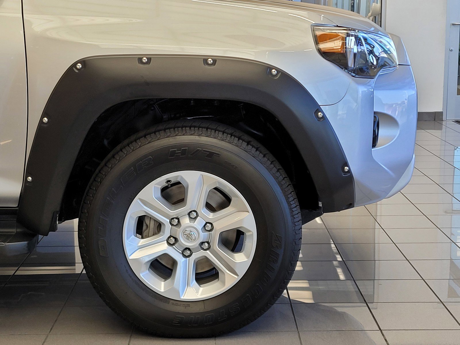 2022 Toyota 4Runner SR5 photo 9