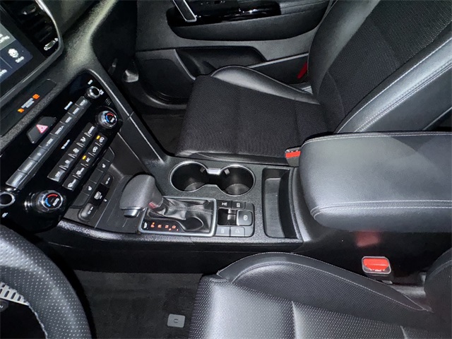 2020 Kia Sportage S photo 19