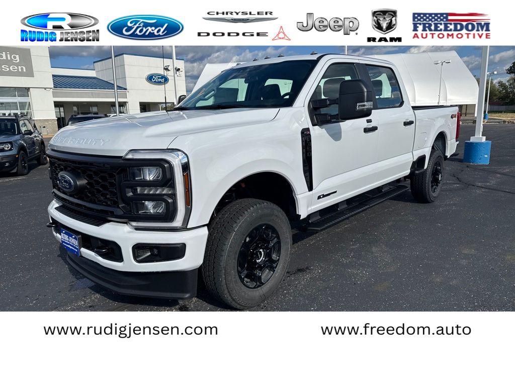 2026 Ford F-350 Super Duty XL's photo