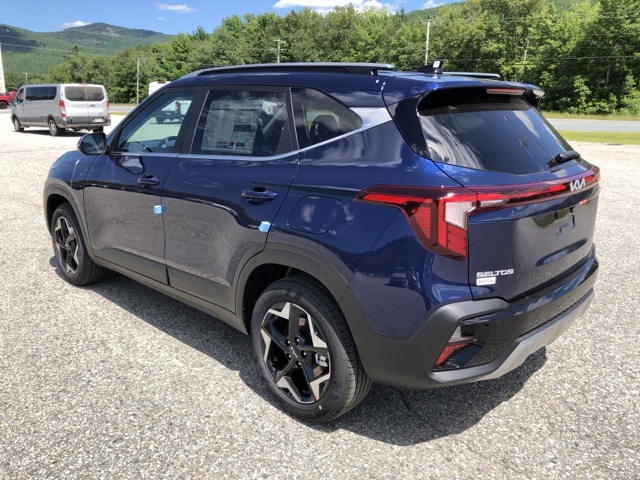 2026 Kia Seltos EX photo 5