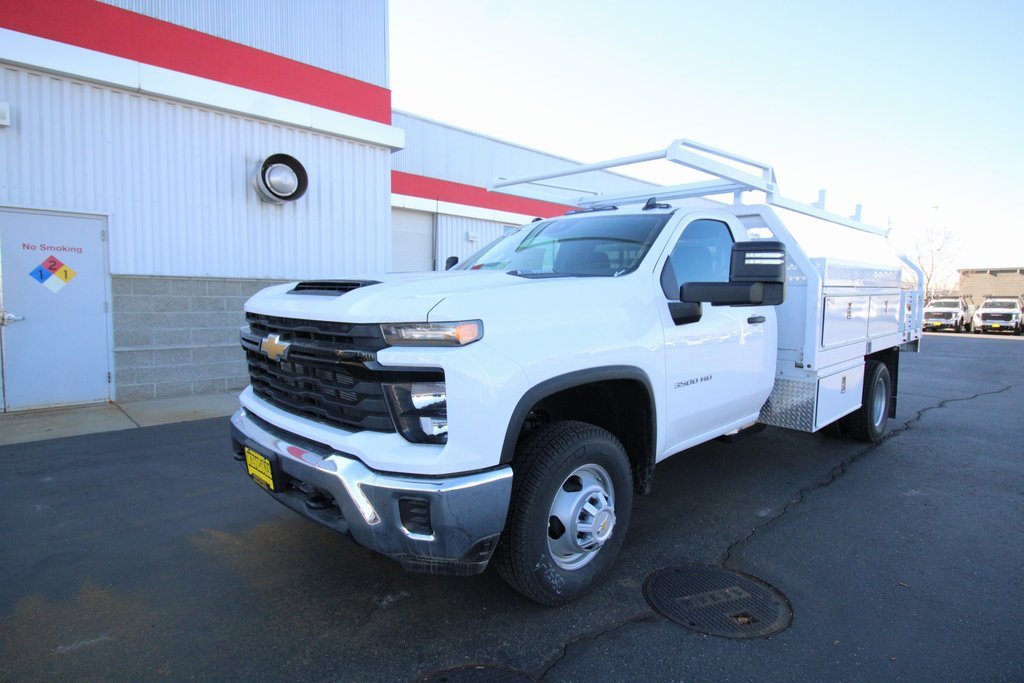 2024 Chevrolet Silverado 3500HD Work Truck's photo