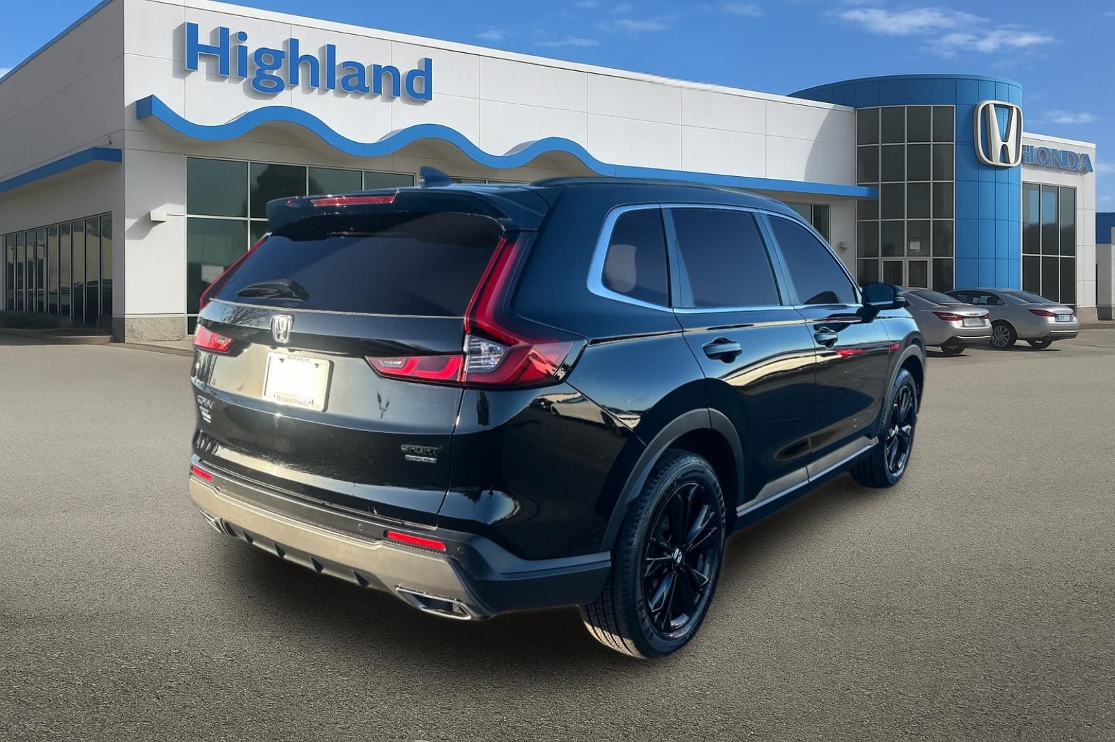 2023 Honda CR-V Hybrid Sport Touring photo 4