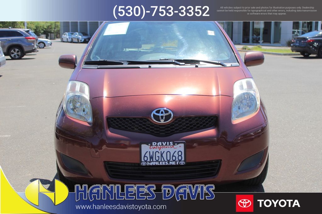 2009 Toyota Yaris photo 3