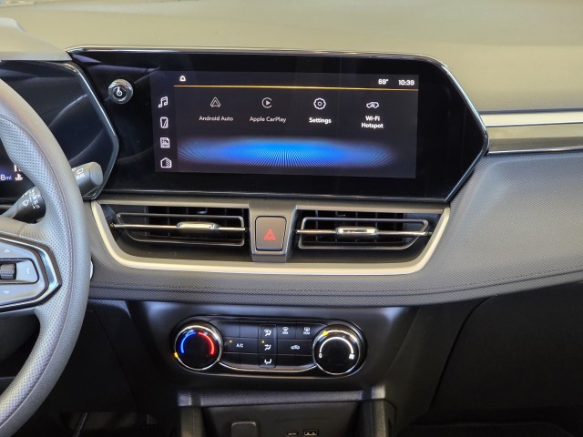 2025 Chevrolet Trailblazer LS photo 24