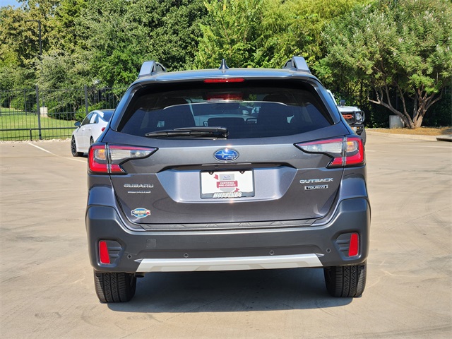 2021 Subaru Outback Touring photo 5