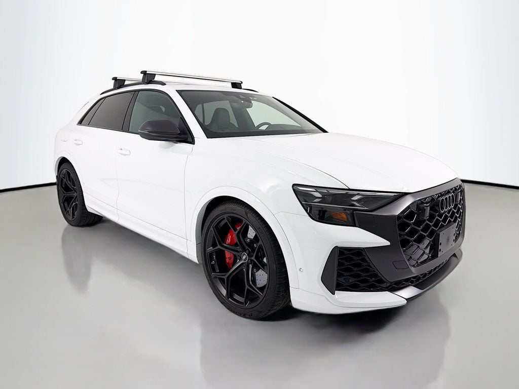 2025 Audi RS Q8 Base's photo