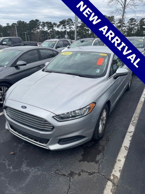 2016 Ford Fusion S