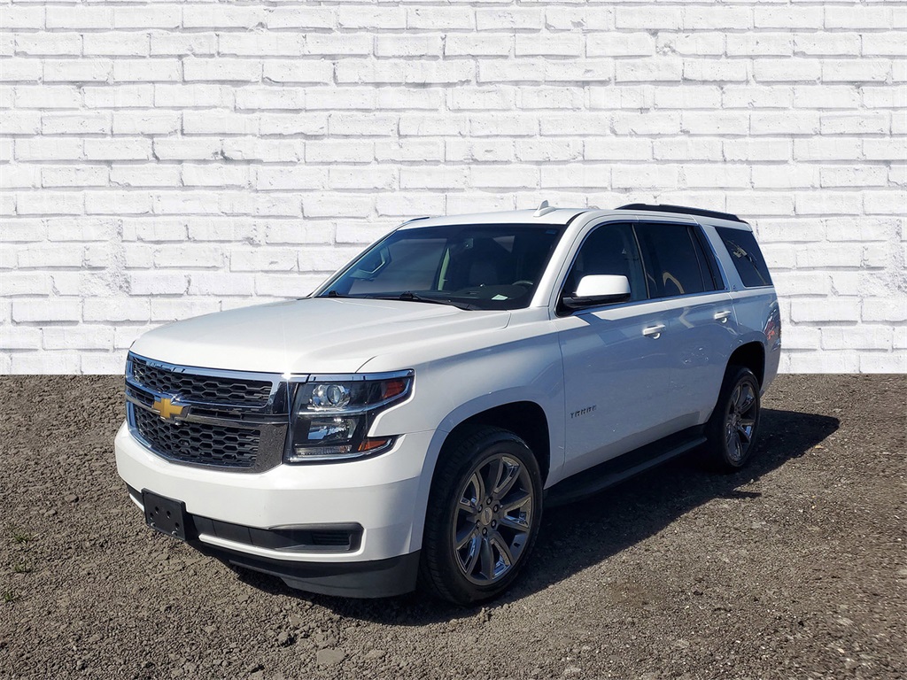 2018 Chevrolet Tahoe LT photo 4