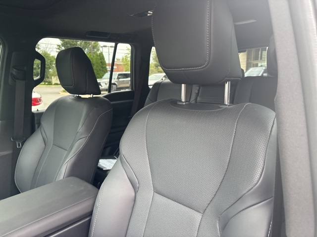 2024 Lexus GX 550 Premium photo 2
