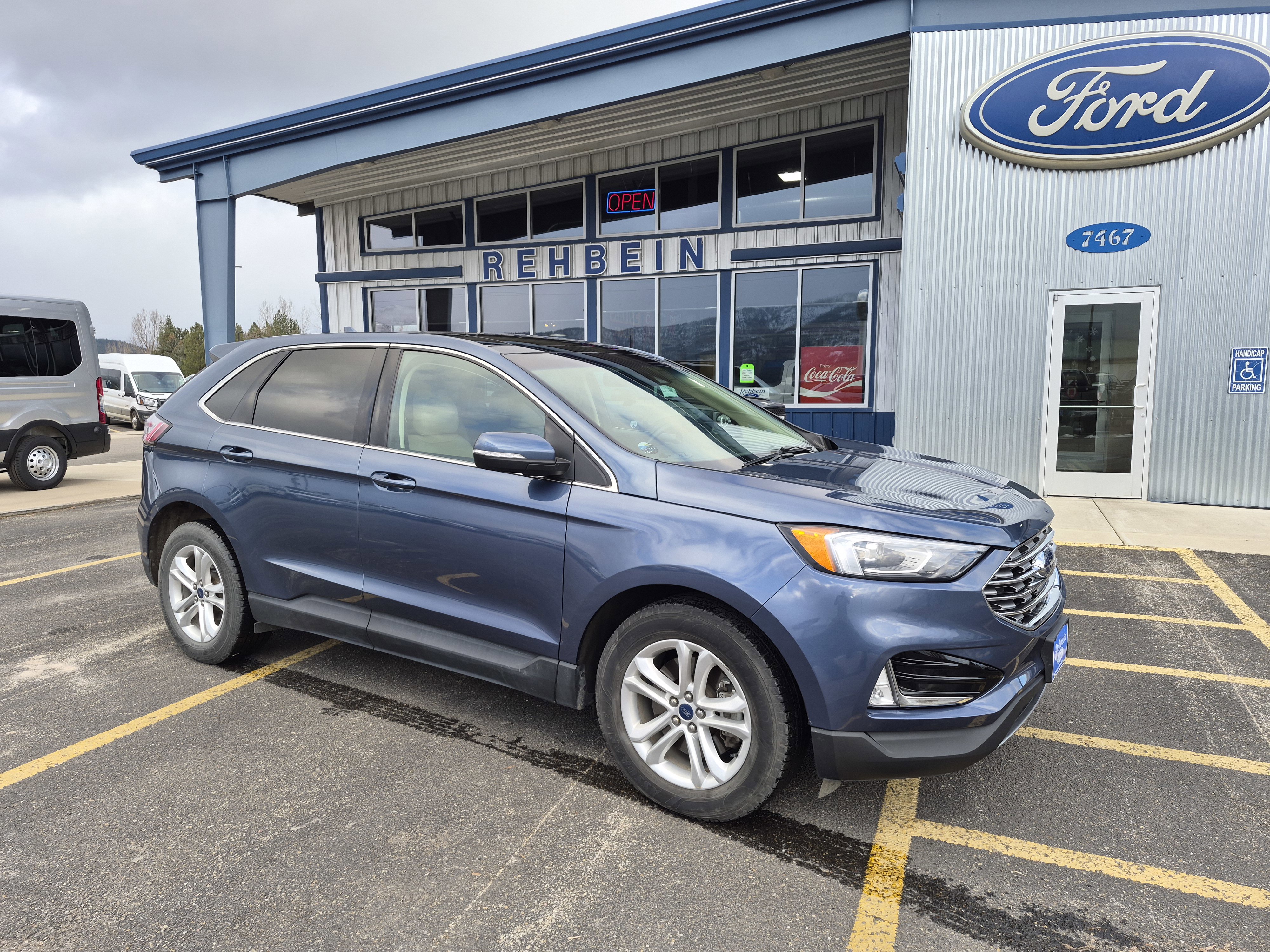 2019 Ford Edge SEL's photo