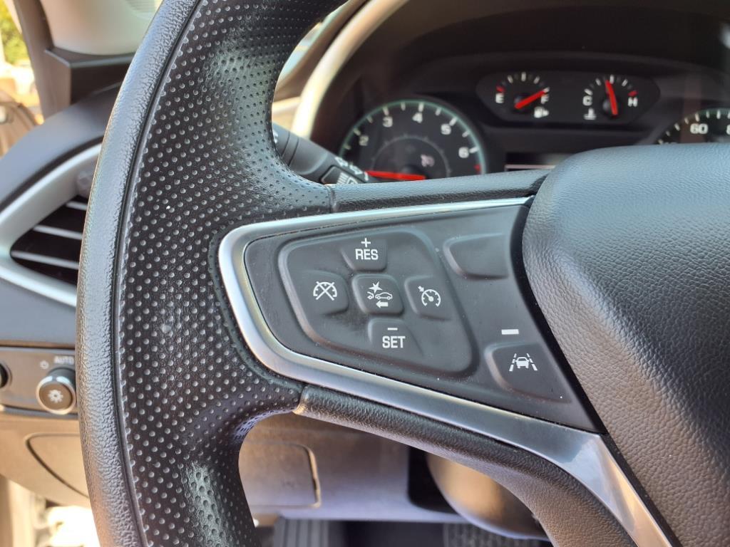 2023 Chevrolet Malibu 1LT photo 10