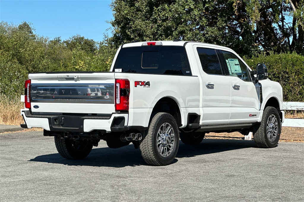 2025 Ford F-350 photo 4