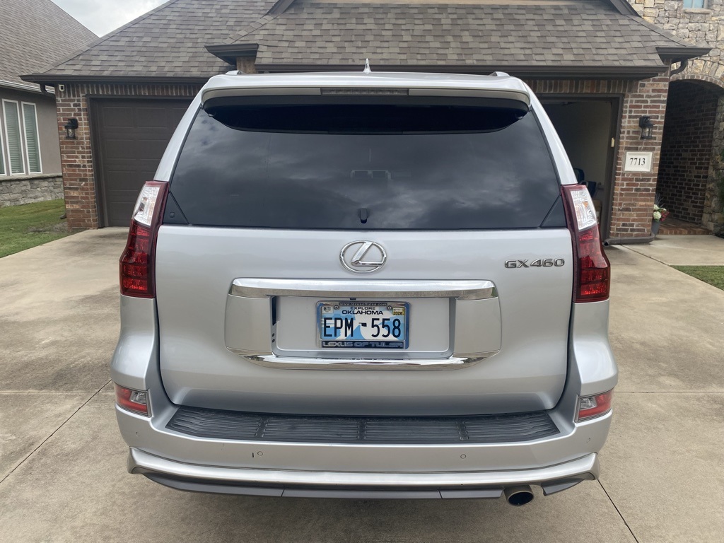 2019 Lexus GX 460 photo 4