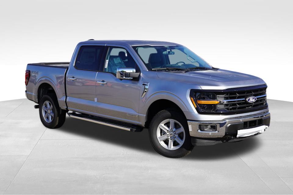2025 Ford F-150 XLT's photo