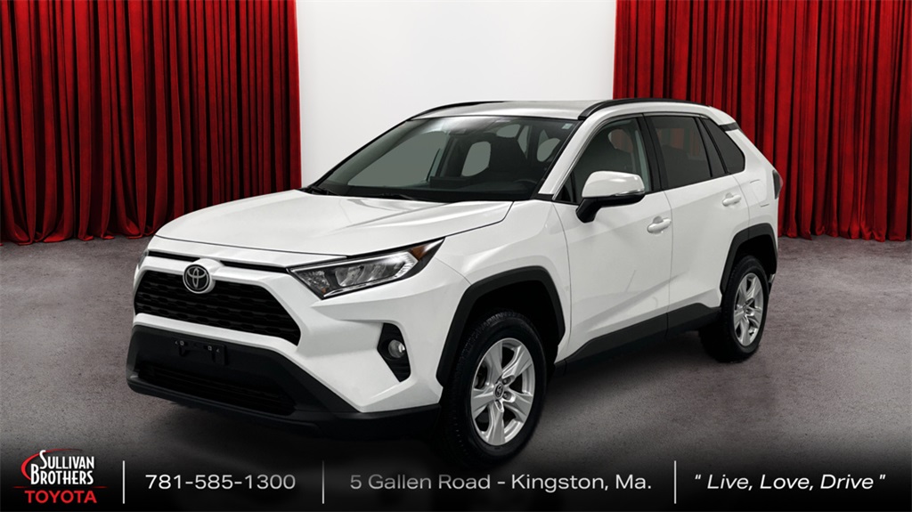 Used 2021 White Toyota XLE image 1