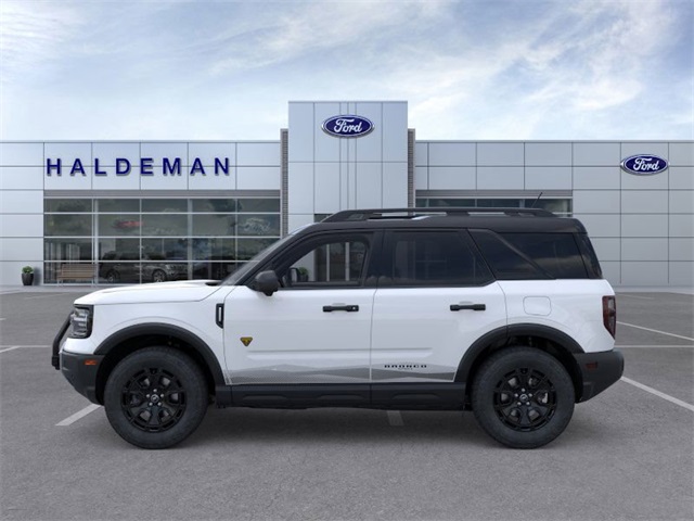 2025 Ford Bronco Sport Badlands photo 2