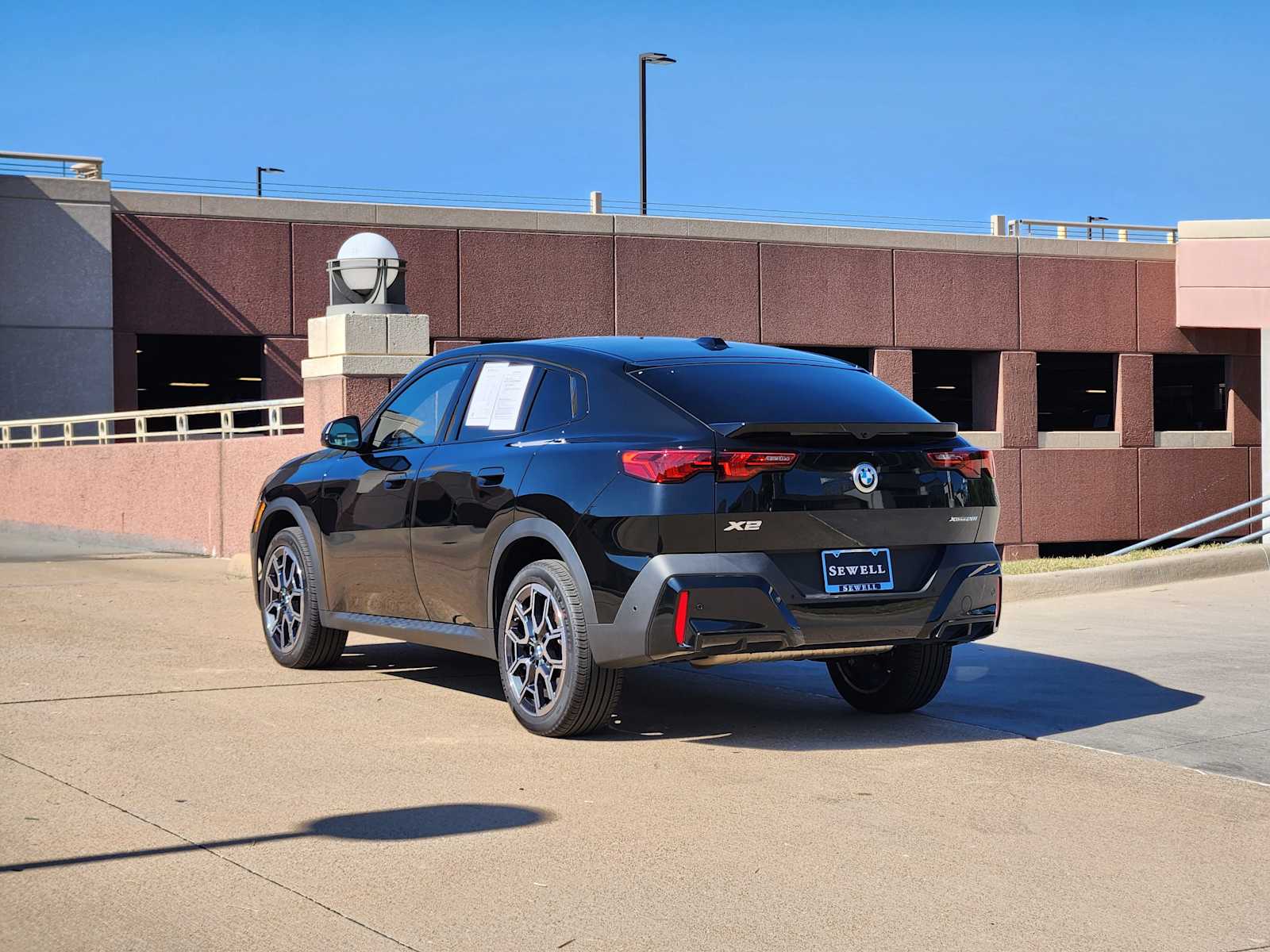 2025 Bmw X2 xDrive28i photo 3