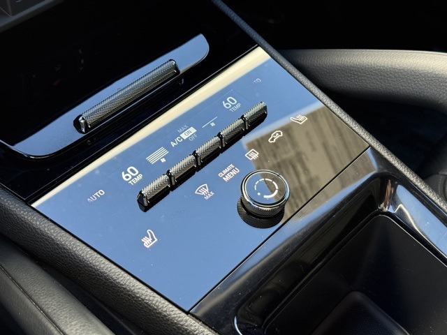 2024 Porsche Cayenne Coupe Base photo 15