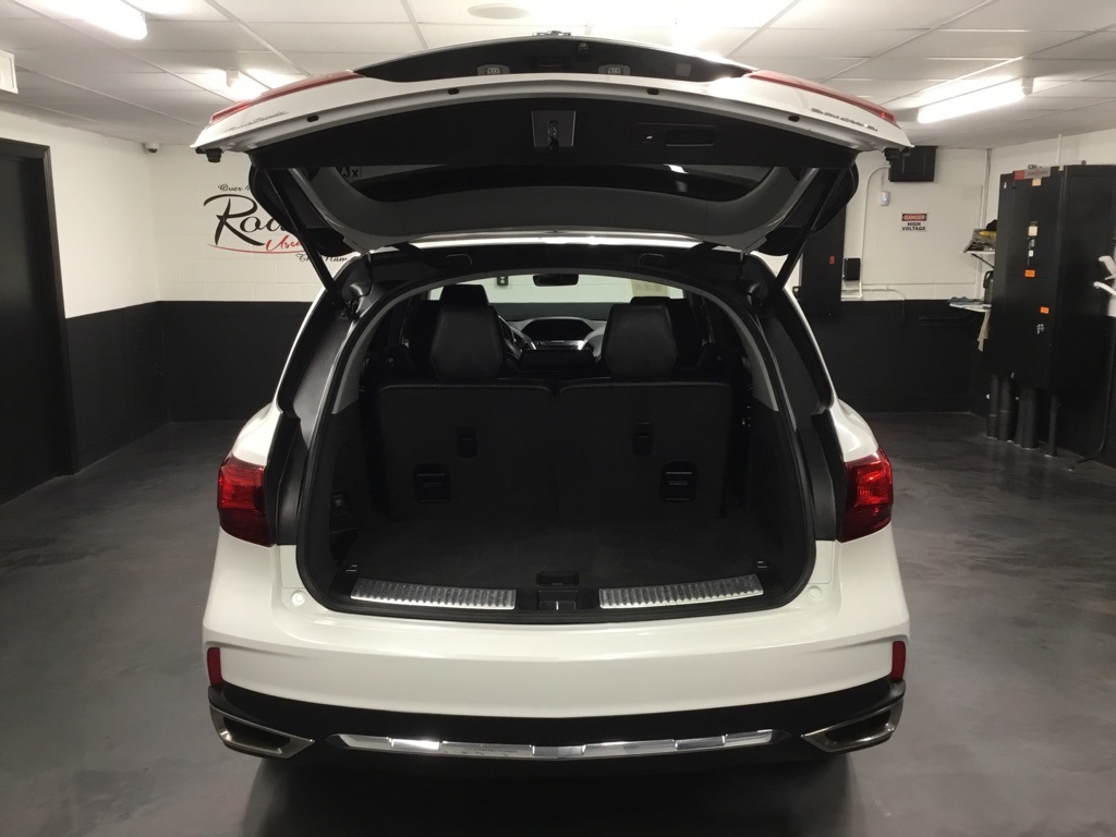 2020 Acura MDX SH-AWD photo 12