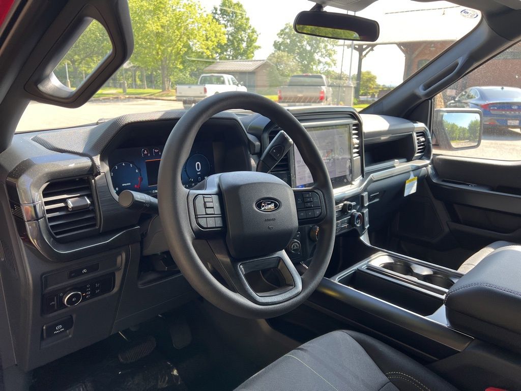 2025 Ford F-150 STX photo 13