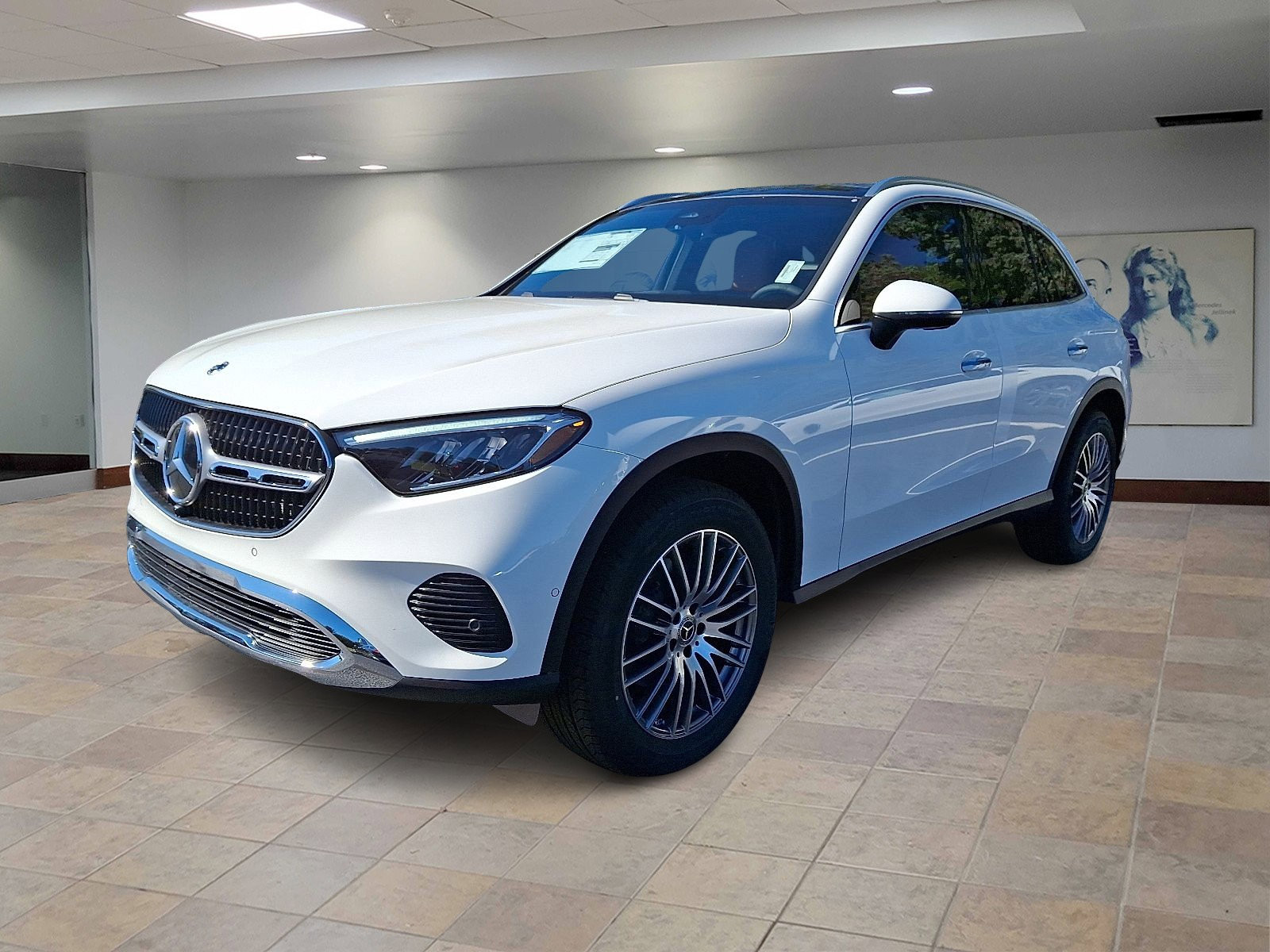 2026 Mercedes Benz GLC 300 4MATIC photo 3