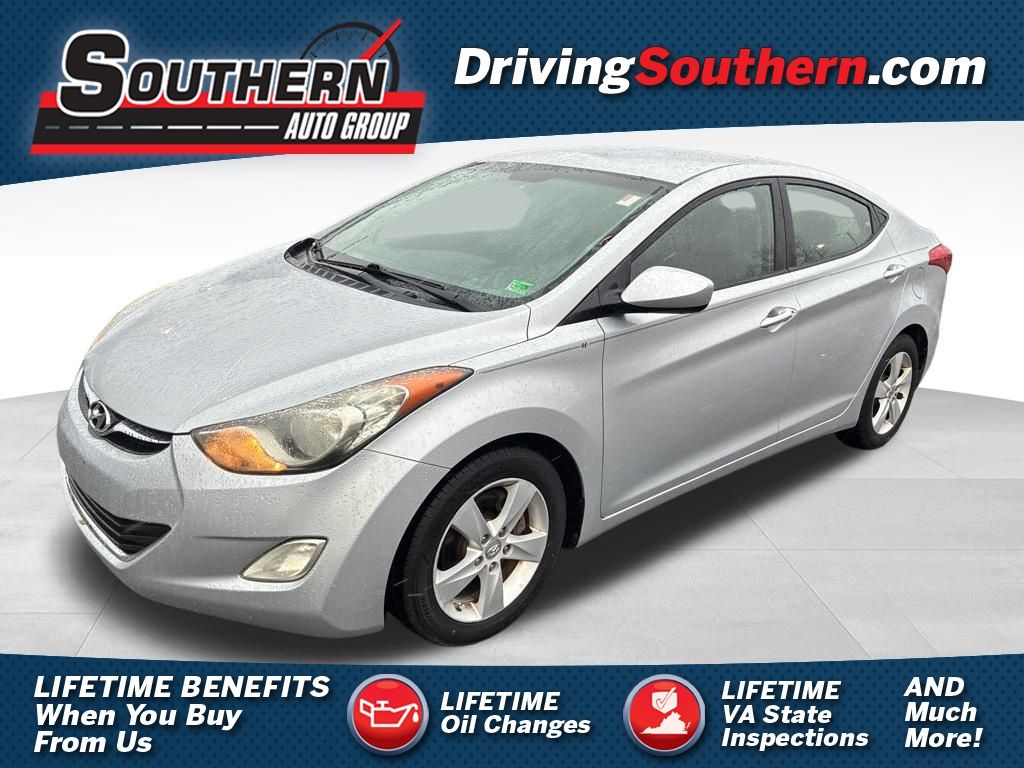 2012 Hyundai Elantra GLS's photo