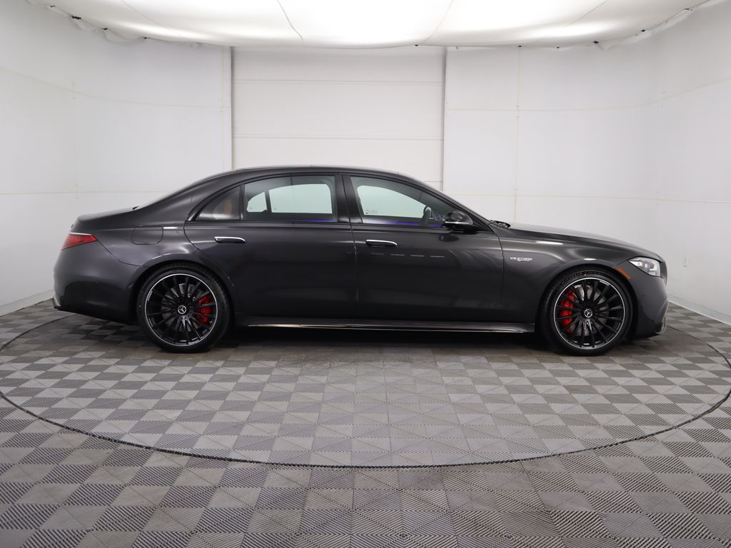 2026 Mercedes Benz S 63 e photo 4