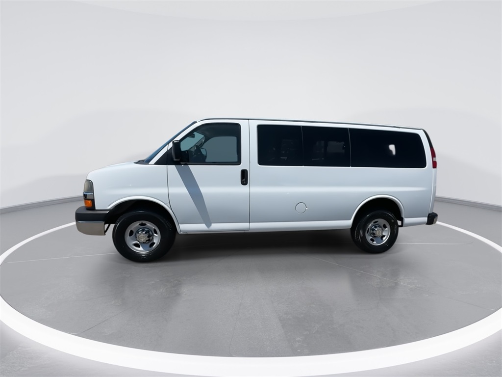 2014 Chevrolet Express 3500 LT photo 8