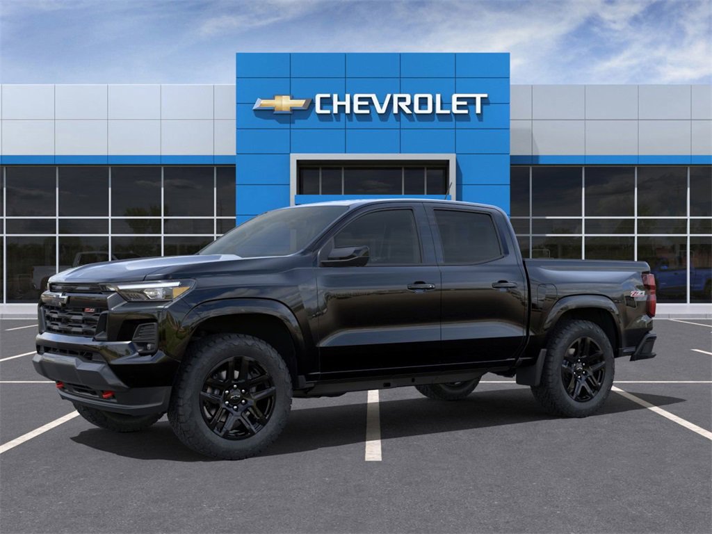 2025 Chevrolet Colorado Z71 photo 2
