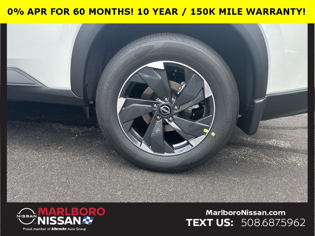 2025 Nissan Rogue SV photo 11