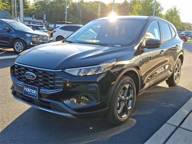 2026 Ford Escape ST-Line photo 3