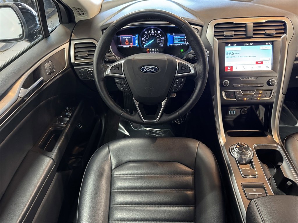 2019 Ford Fusion Hybrid SEL photo 27