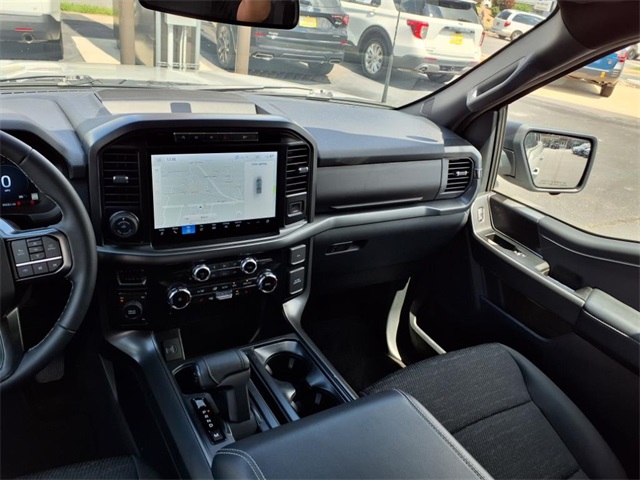 2024 Ford F-150 XLT photo 10