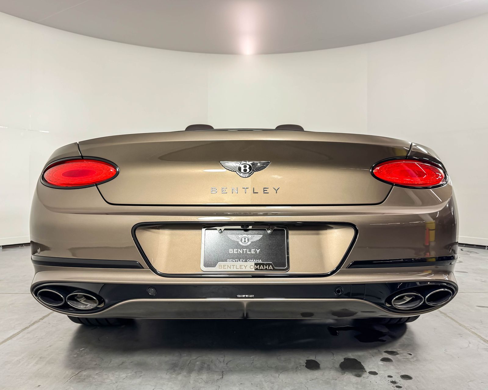 2024 Bentley Continental GTC photo 11
