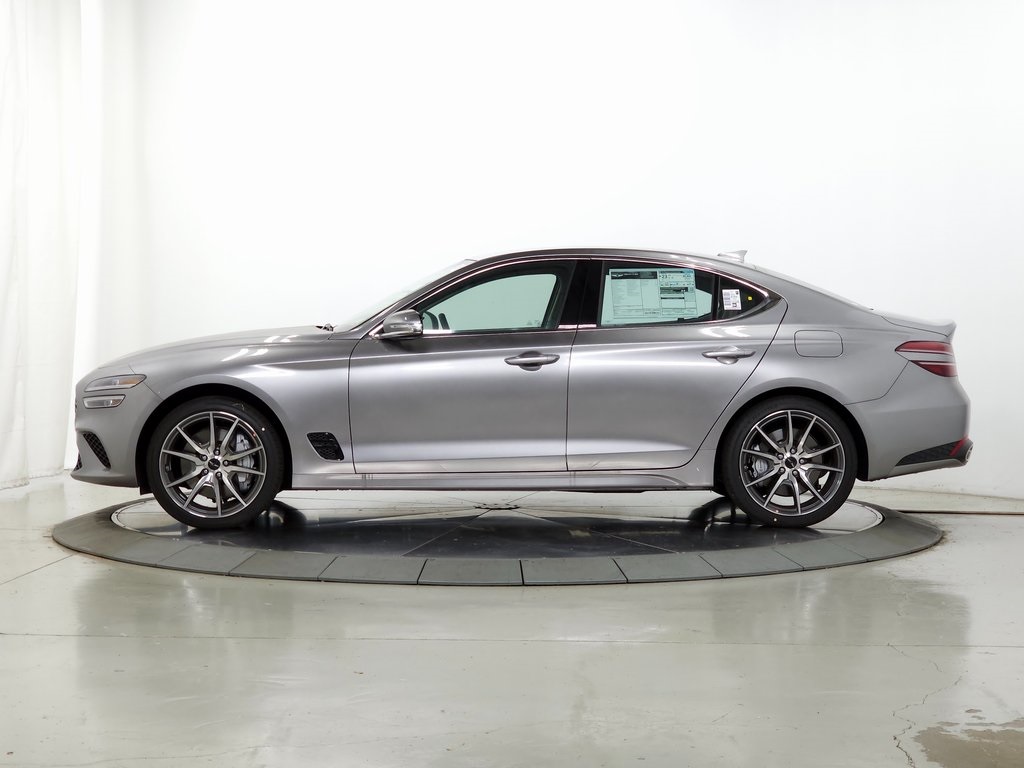 2026 Genesis G70 2.5T AWD photo 3