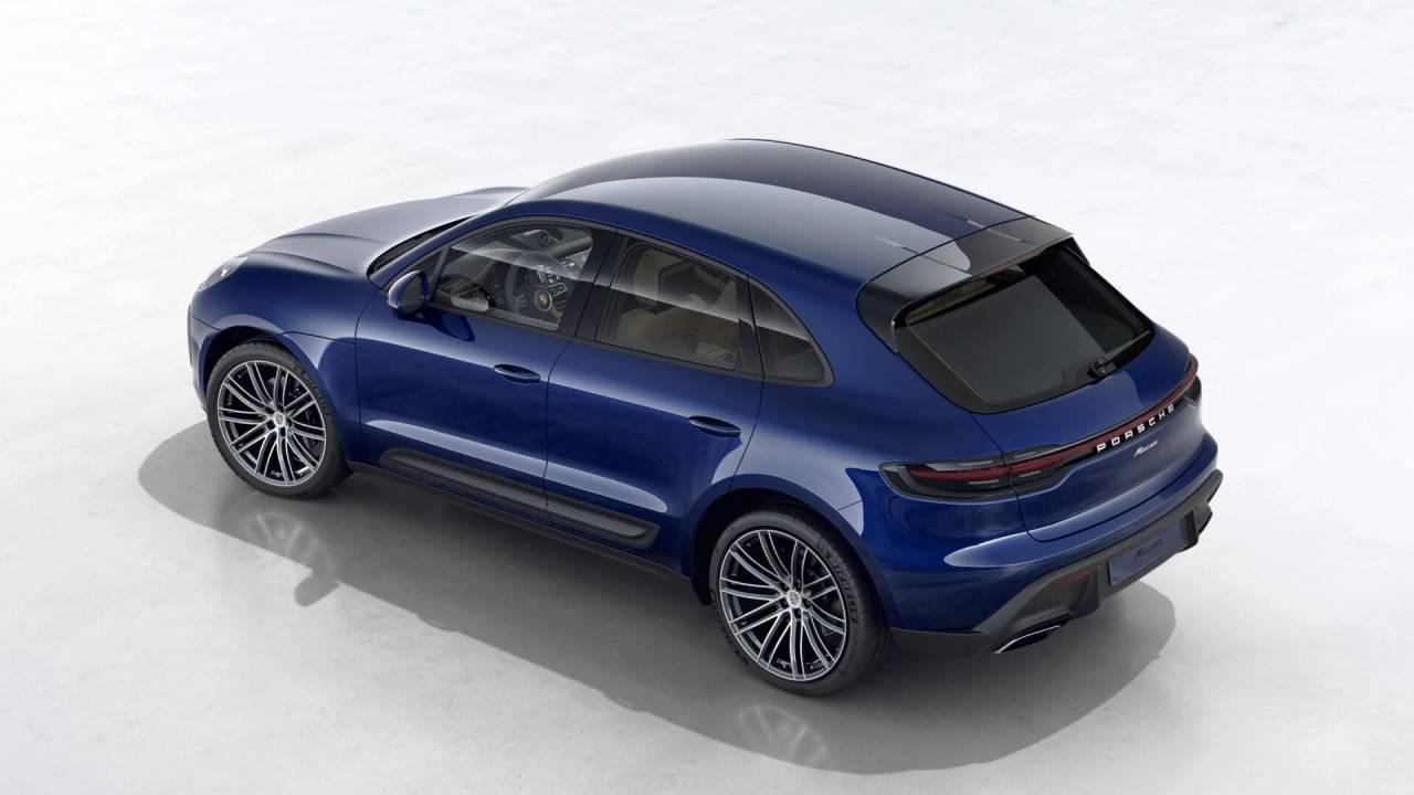 2026 Porsche Macan T photo 4
