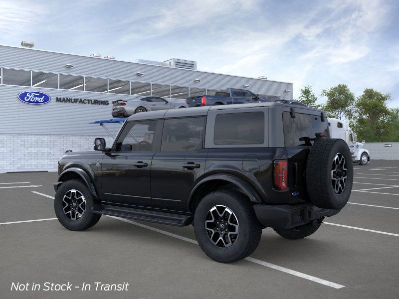 2025 Ford Bronco Outer Banks photo 4